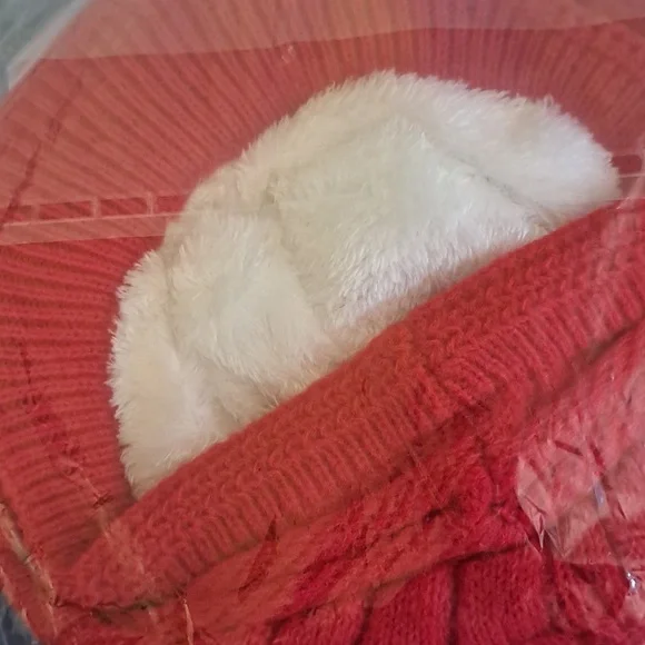 Winter Beanie With Brim, Solid Color Ribbed Knit Hat, Faux Fur Lining - Picture 8 of 9